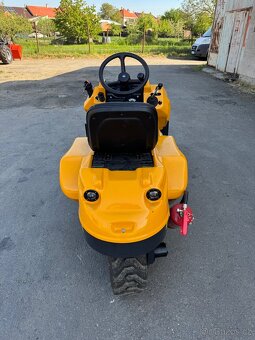 Mininakladač H130 3WD - 5