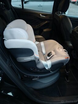 Otočná (360°) autosedačka Cybex Sirona S2 i-Size, Lava Grey - 5