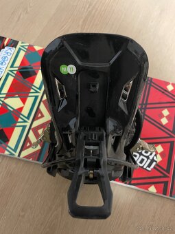 Snowboard 155 cm + vázání flow - 5