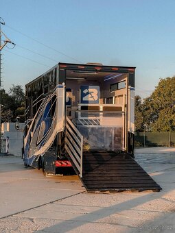 Iveco prepravnik na koně - 5