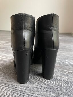 LOVE MOSCHINO dámské kotníkové boty - 5