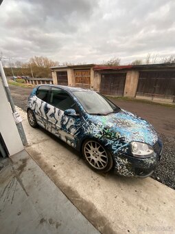 VW Golf 5 - 5