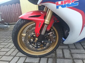 Honda CBR 1000ra Fireblade - 5