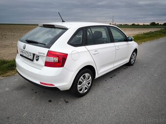 skoda rapid spaceback  male km - 5