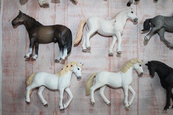 Figurky koní Schleich 1 - 5