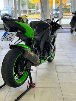 Kawasaki ZX-10R 2009 - 5
