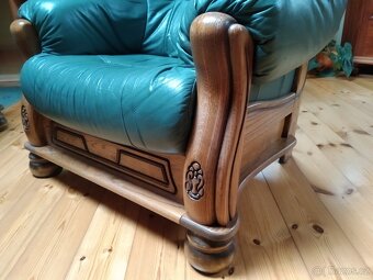 Dubová kožená souprava 3+2+1. - 5