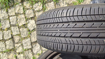 4ks letní pneu YOKOHAMA 185/60R14  82H vč. disků na Mazda 2 - 5