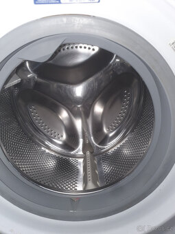 Hotpoint Ariston WMD722B - 5