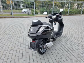 Peugeot Satelis 300i - 5