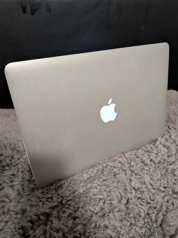 MacBook Air 2015 13” i5 8/128GB - 5