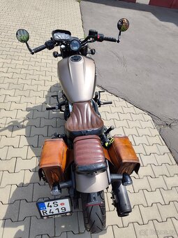 Indian Scout bobber 2018 - 5