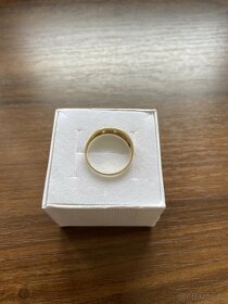 Zlatý prsten s barevnými zirkony - 5