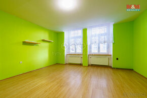 Prodej bytu 3+1, 114 m², Cheb, ul. Dukelská - 5