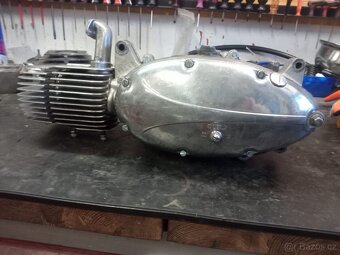 Motor Jawa “Pionýr” 05 - 5