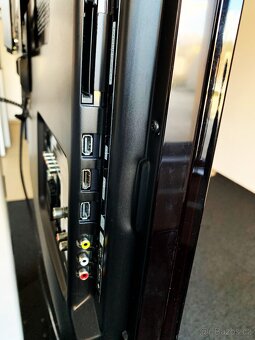 Zánovní TV 63 palců SAMSUNG PS63B 680T6W - 5