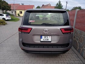 Land Cruiser GXR 300 3,3L DIESEL TWIN TURBO, 302 PS, 700 N.M - 5