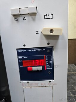 Horkovzdušný sterilizátor, vytvrzovací pec CHIRANA HS 61 A - 5