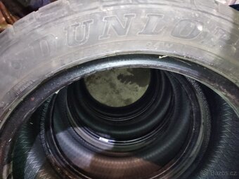 Dunlop 225/50R17 - 5