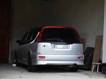 Honda Stream 2.0 vtec - 5