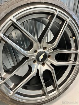 Japan Racing JR25 R18 5x100 Hyper Black - 5