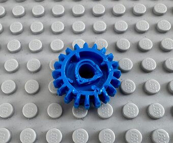 LEGO City 60249 - Čistící vůz - 5