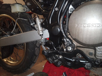 Honda NX 650 Dominator 1989 - 5