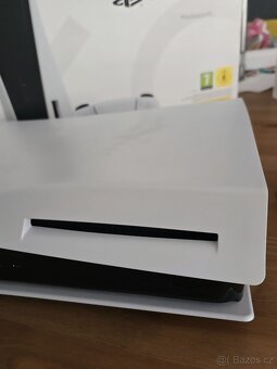 PlayStation 5 slim verze s mechanikou - 5