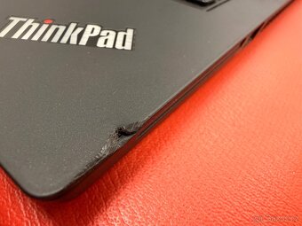 Lenovo ThinkPad T495 Touch (verze s dotykovým displejem) - 5