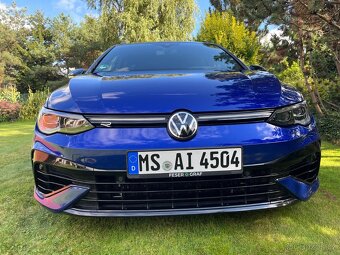 Volkswagen Golf, Variant R 2.0TSI 235kW DSG 4M - 5