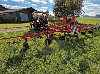 Obraceč sena a píce Fella TH 800 Hydro - 5