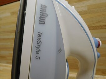 Žehlička napařovací Braun TexStyle5 - 5
