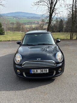 Mini Cooper 1.6 benzín, rok 2011 top stav, krásná historie - 5