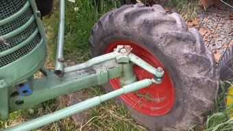 Zetor 25A-přední naprava - 5
