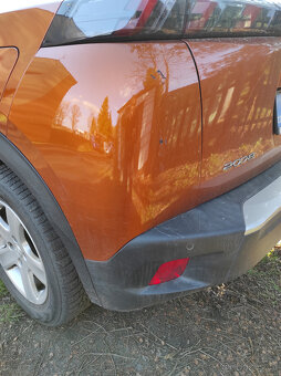 Peugeot2008 Alure 1,2 PureTech100, man.6převodovka r.v. 2020 - 5