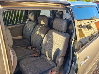 Toyota Previa - 5