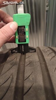 225/40/19 225/40 r19 - 5