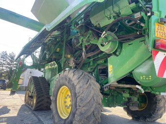 John Deere S680 - 5