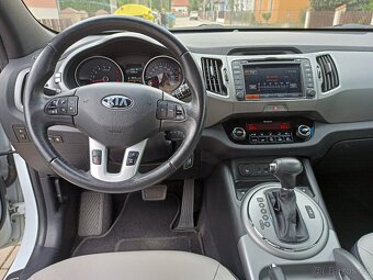 KIA SPORTAGE 2,0 CRDI 4×4 AT 100KW FACELIFT 2015 - 5