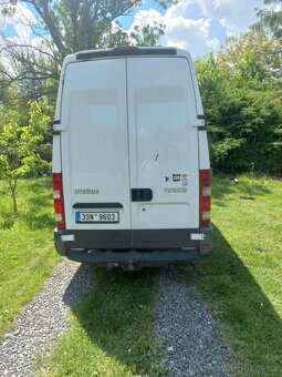 Iveco Daily L2H3 2,3l - kempovací vestavba - 5