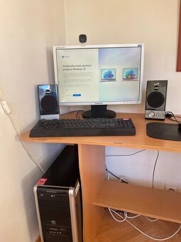 PC skříň + komplet - 5