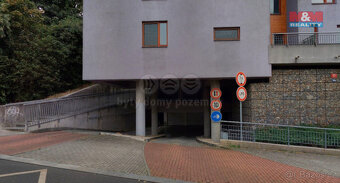 Pronájem garážového stání, 12 m², Praha, ul. Jeremenkova - 5