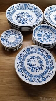 Prodám porcelánovou sadu cibulák - 5