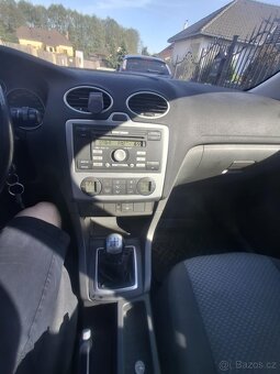 Ford focus mk2 1.6 74kW 2004 - 5