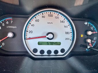Hyundai i10 1.1benz,rv 2010, 1.maj, klima - 5