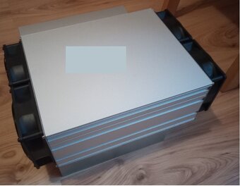 Ant_miner L9 10940M (2/3) - 2 190W - 5