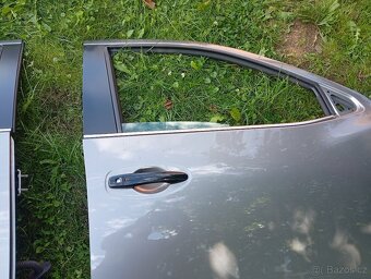 NISSAN NAVARA D23 DVEŘE PRAVÉ Z RV 2021 PĚKNÉ P.P. A P.Z. - 5