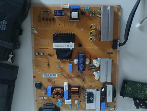 Prodám náhradní díly na TV LCD LED LG 65UK6400PLF - 5