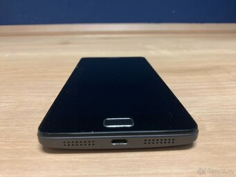 Lenovo Vibe P1 (5,5" IPS, 32 GB, 5000 mAh) - 5