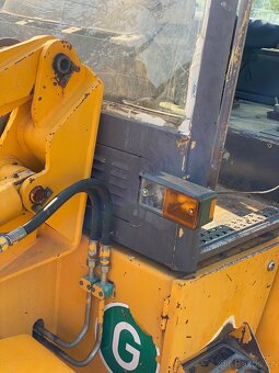 Kolový nakladač - 5